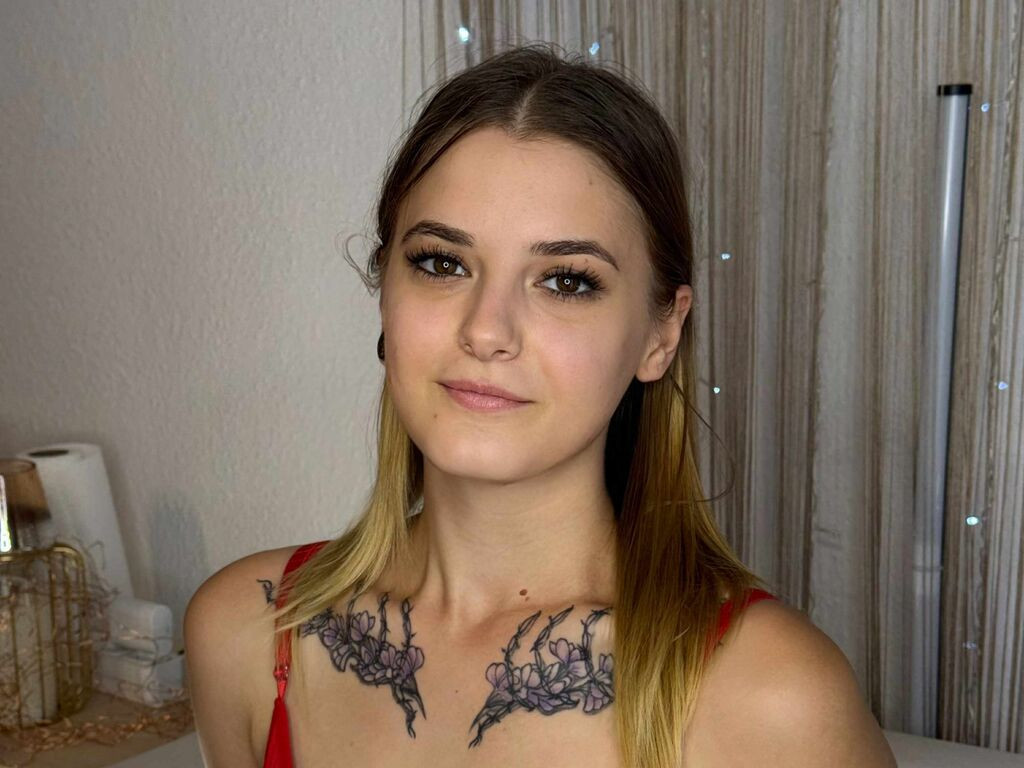 SuzyMiu LiveJasmin