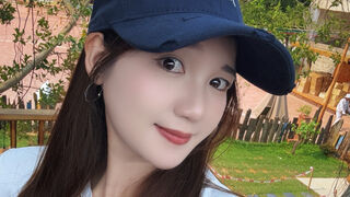SylviaMei Cam