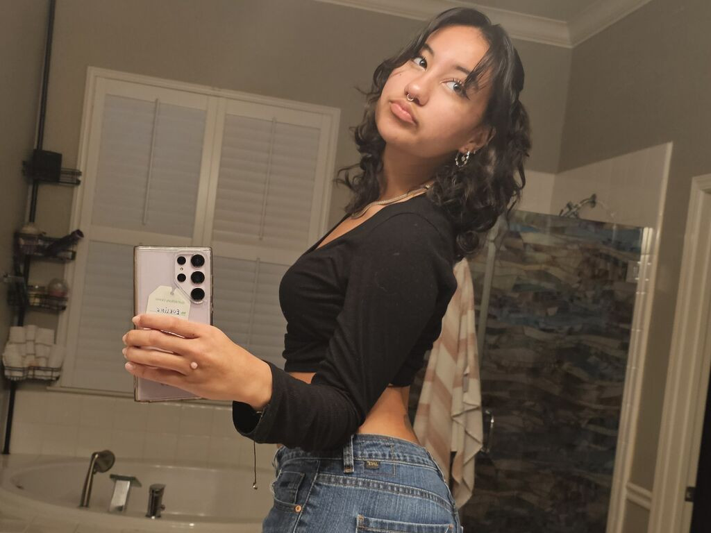 SymeSayz LiveJasmin