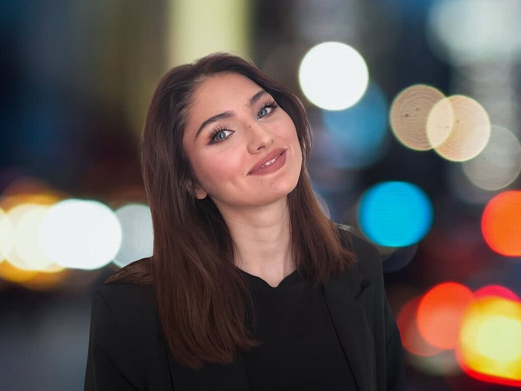 TarraJennrich LiveJasmin