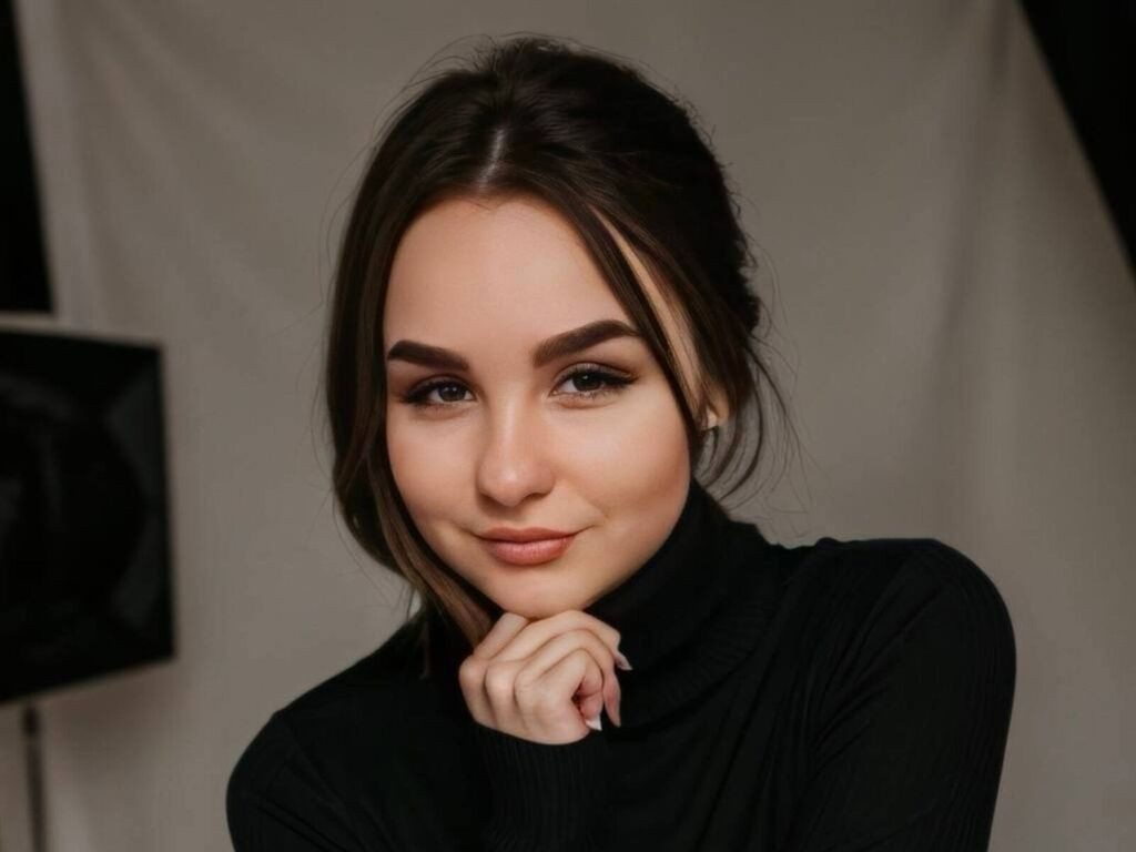 TerinaThrope LiveJasmin