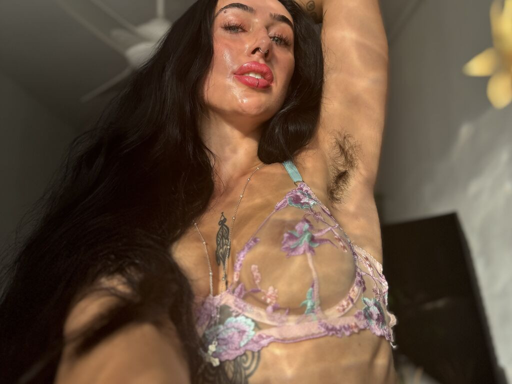 TheAmazonian LiveJasmin