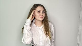 TiffaneyFernades Cam