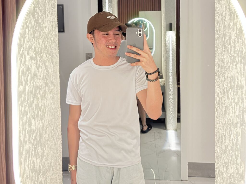 TisoyEmerson Desnudo