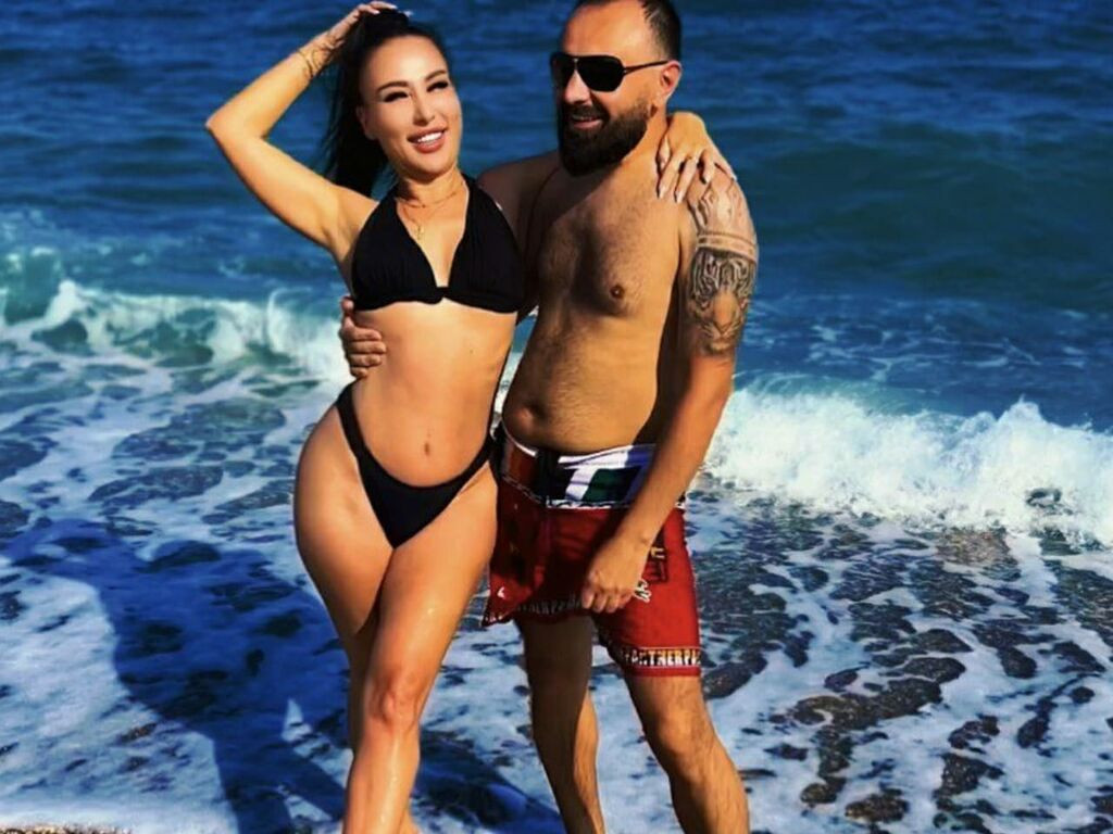 TonyAndJani LiveJasmin
