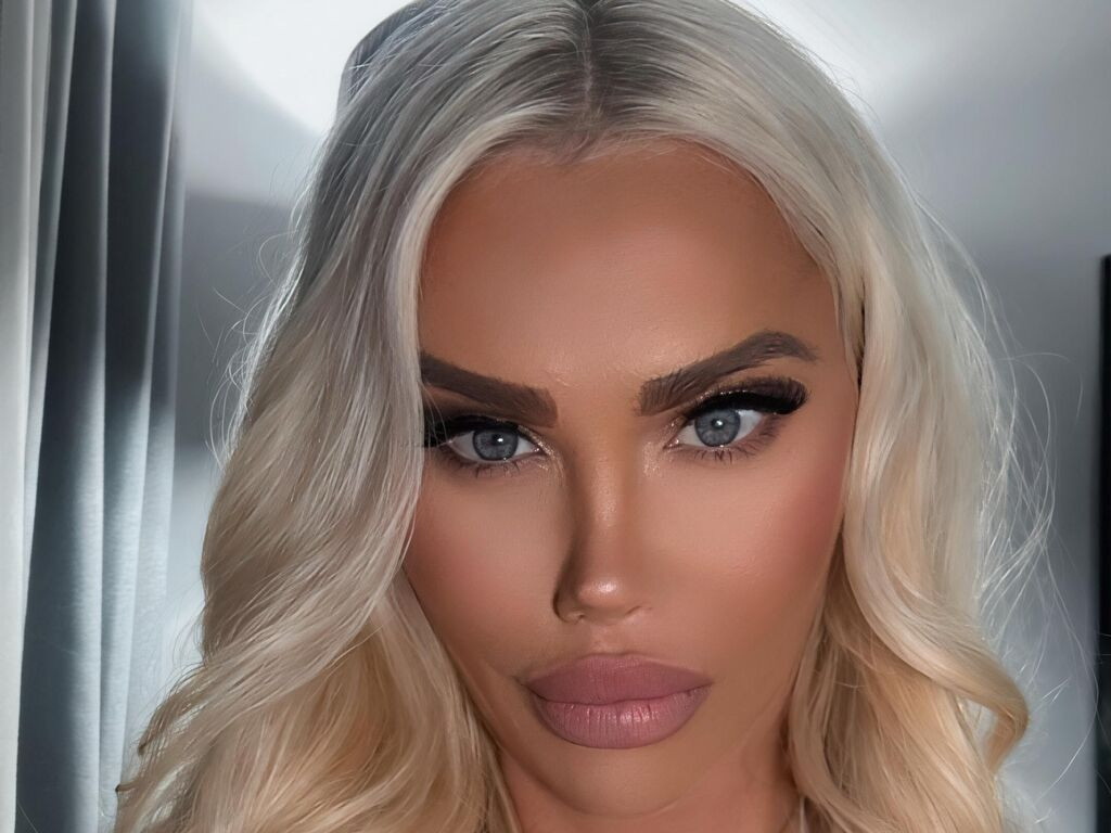 ToriCommings LiveJasmin