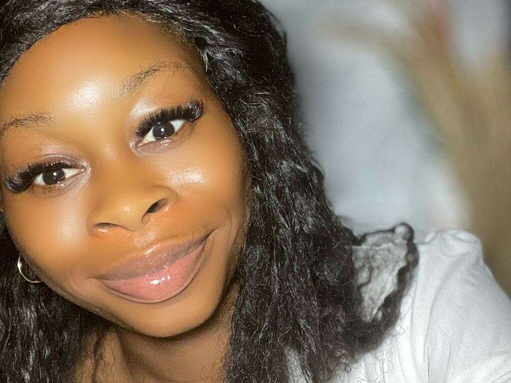 ToriaVelvet LiveJasmin