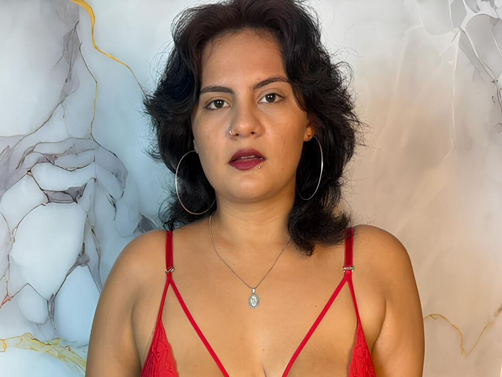 TrianaEgi LiveJasmin