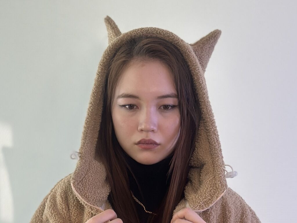 TydaniStaudt LiveJasmin