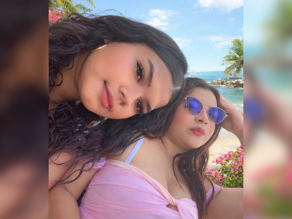 ValeAndSara Nude