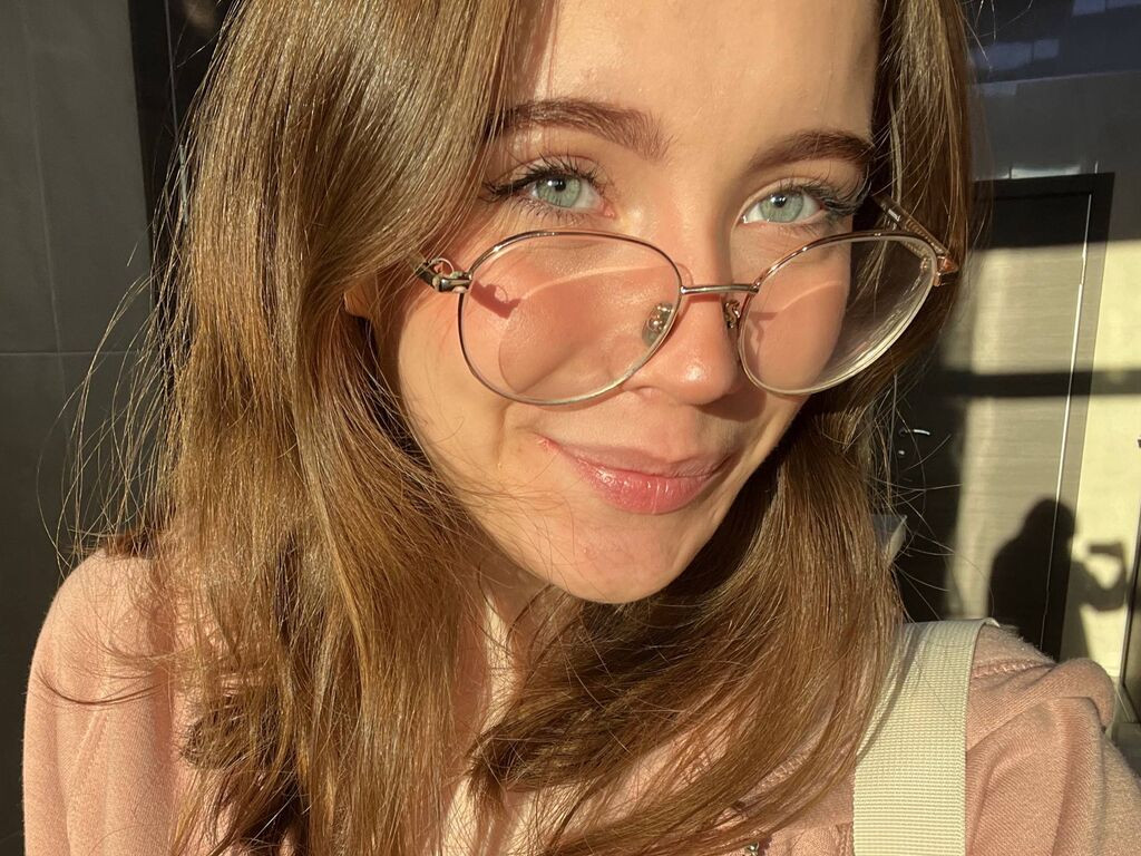 ValeriaFesmire LiveJasmin