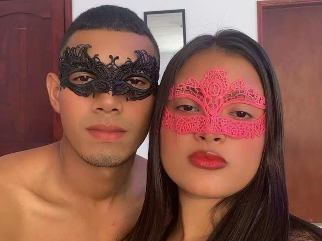 ValerieSam LiveJasmin