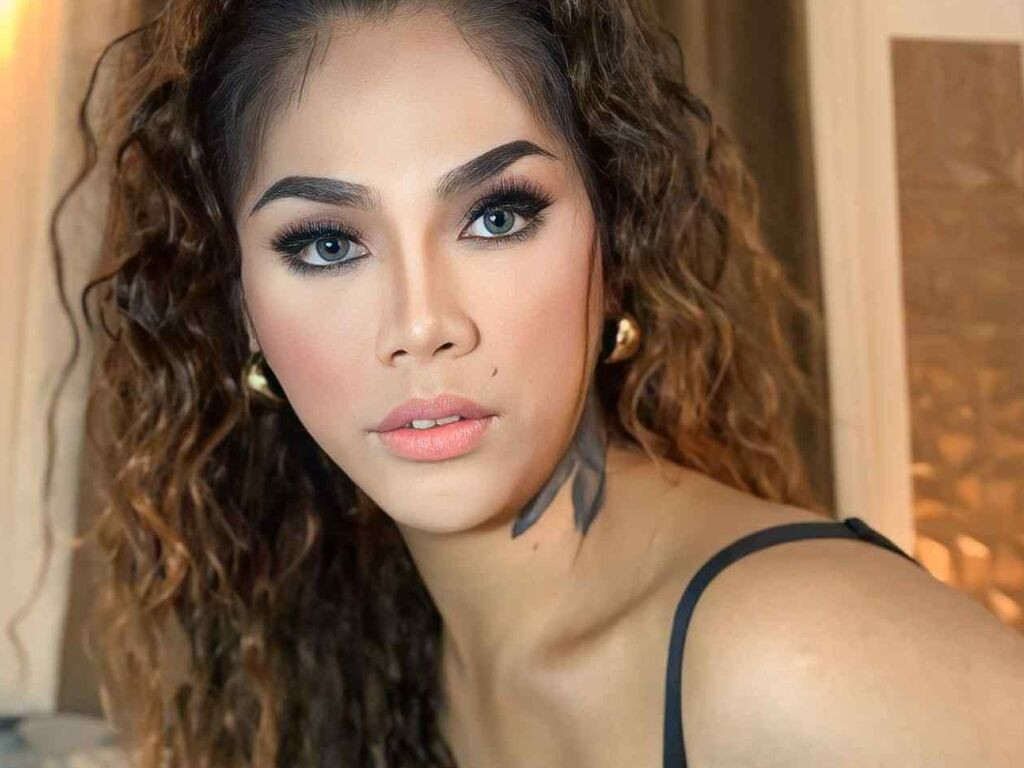 VenusRahra LiveJasmin