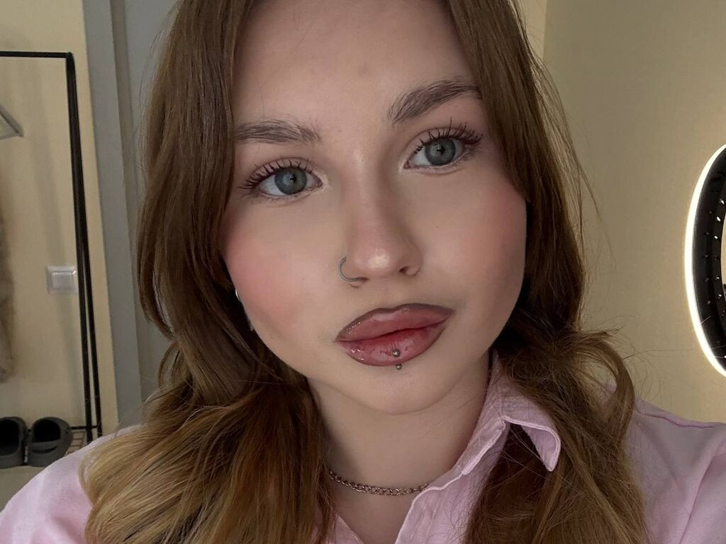 VernitaErmita LiveJasmin