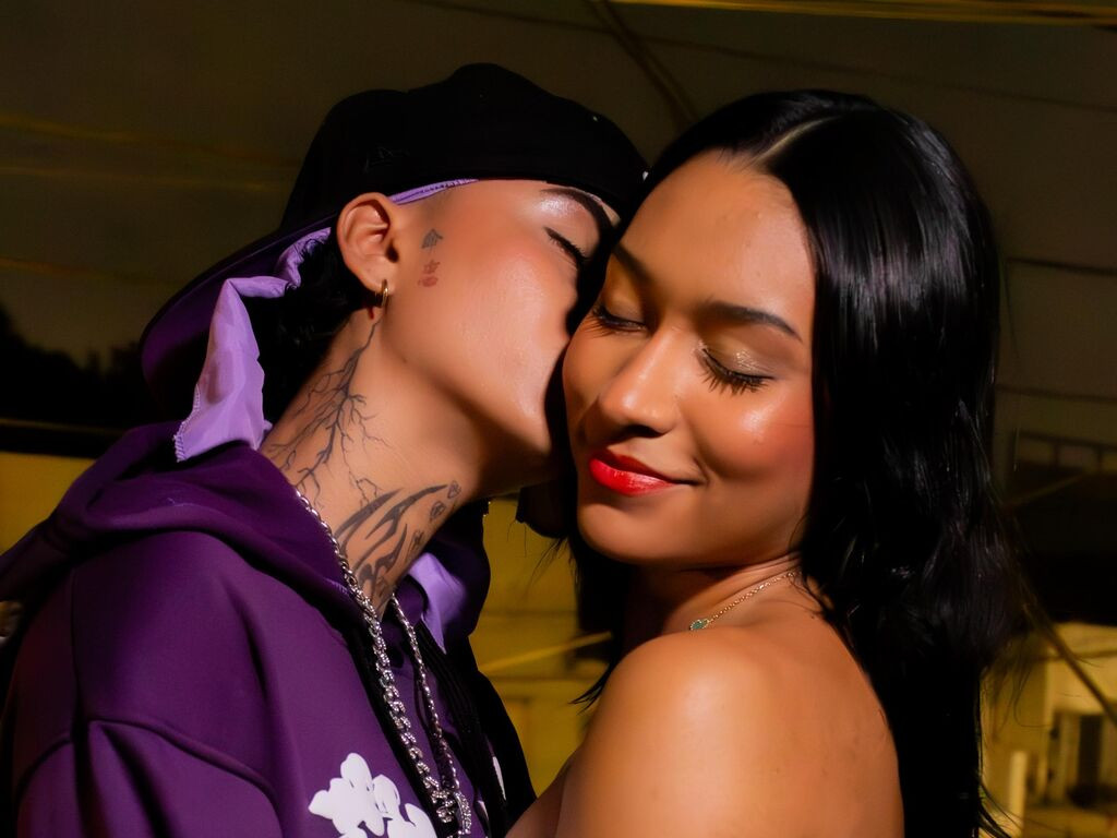 ViAndParis LiveJasmin