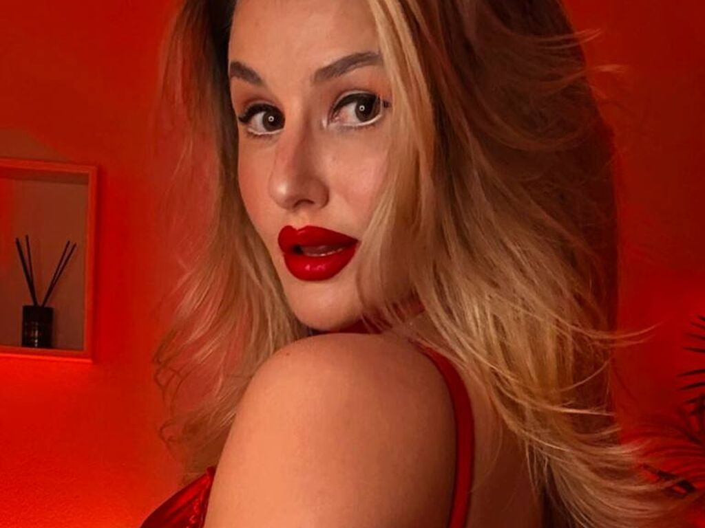 VictoriaRoxen Desnudo