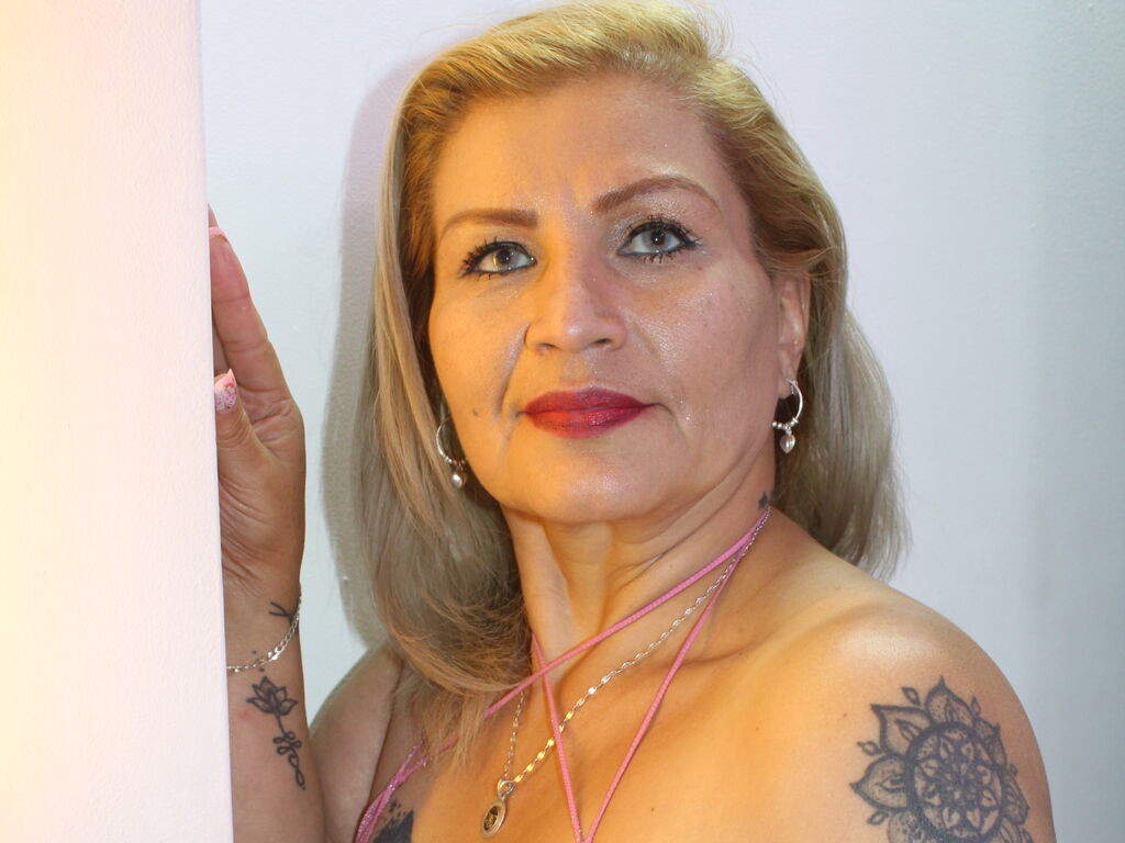 VictoriaRubio Desnudo