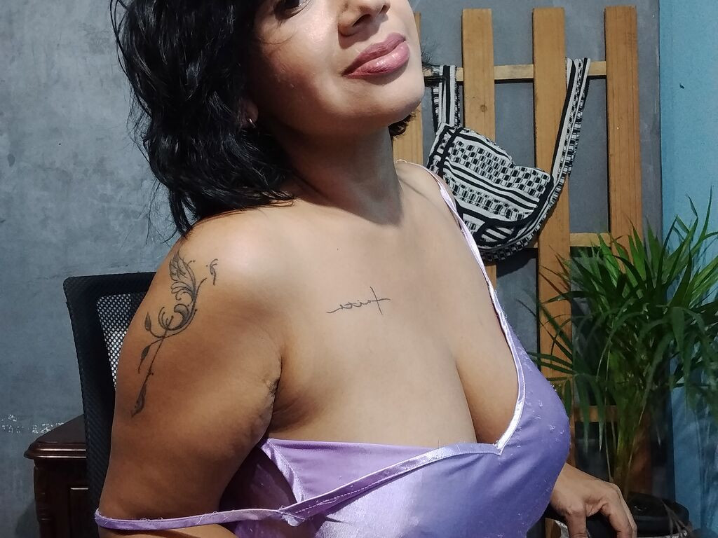 VictoryMebarak LiveJasmin