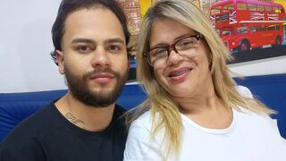 VioletAndAlbert Cam