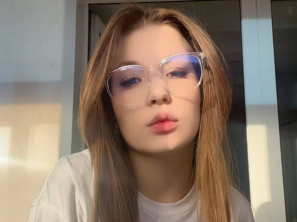 VioletLeroy LiveJasmin