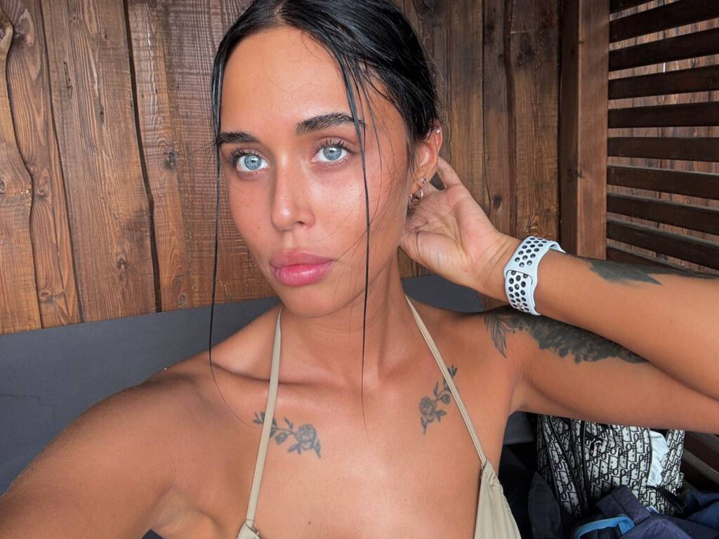 VioletaThiesse Desnudo