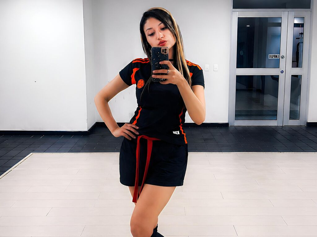 ViolettaRossem LiveJasmin