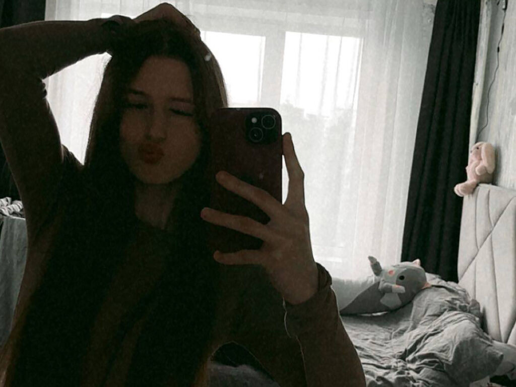 VioletteBlare LiveJasmin