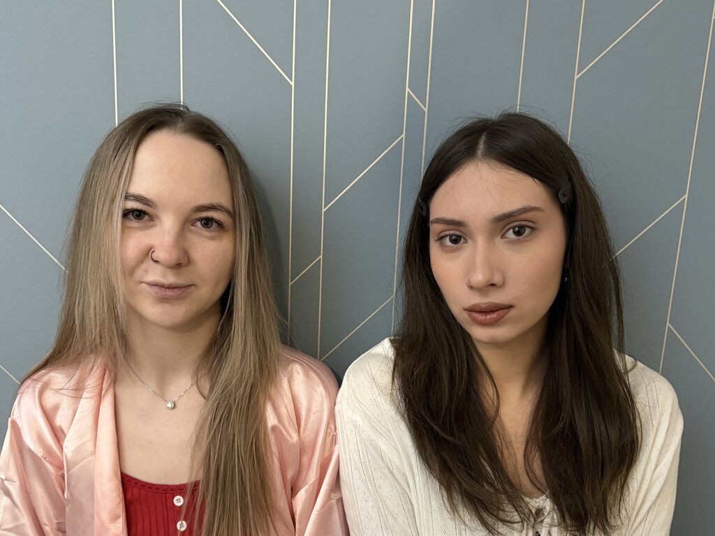 VivianaAndFila LiveJasmin