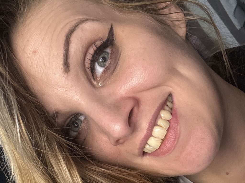 WhitneyLeann Desnudo