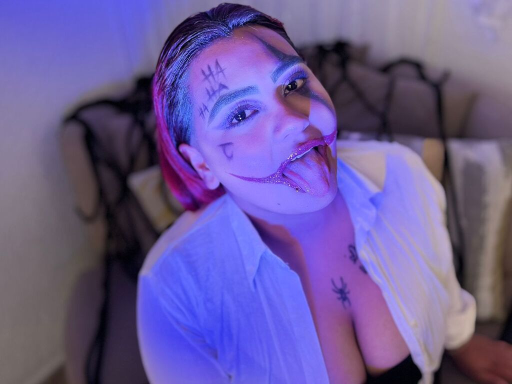 YaraRicci LiveJasmin