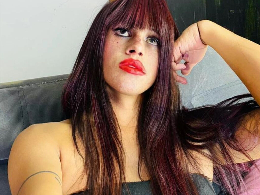 YelenaJackson Desnudo