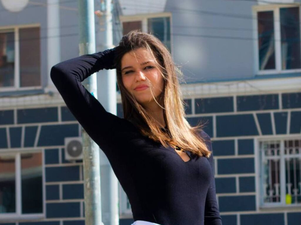 YumiVelvet Desnudo