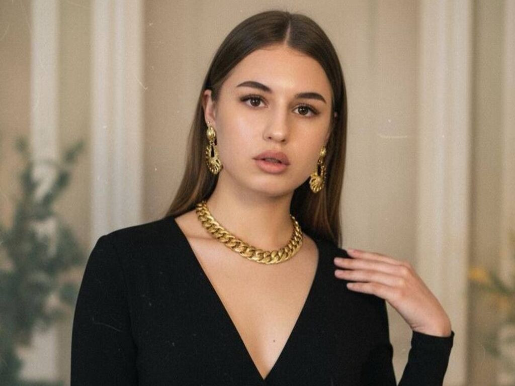 YungPieper LiveJasmin