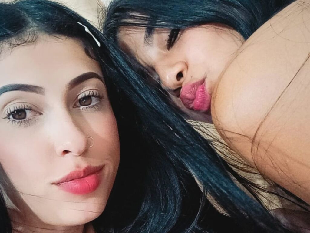 ZaraANDIsabella Nude