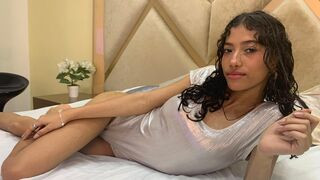 ZoeConnors Cam
