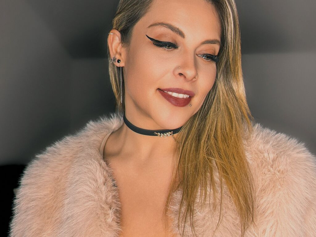 ZoeSkie Nude