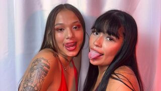 ZoeZaya Cam