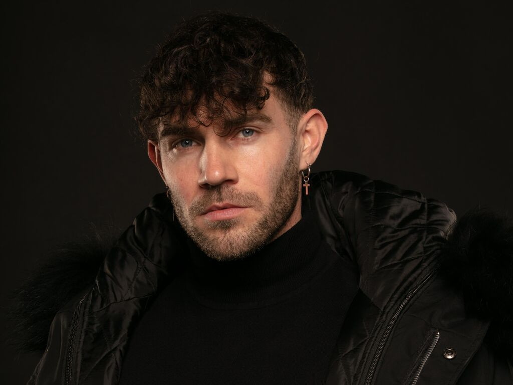 alphahhunk LiveJasmin